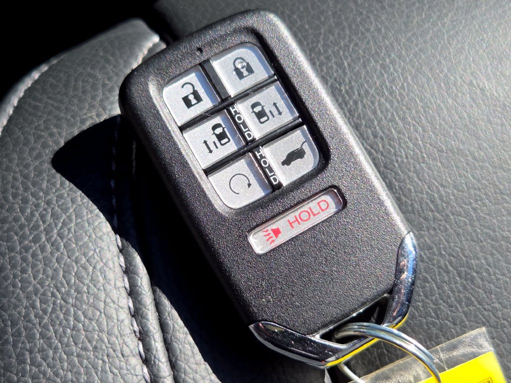 Certified 2024 Honda Odyssey Touring image 44