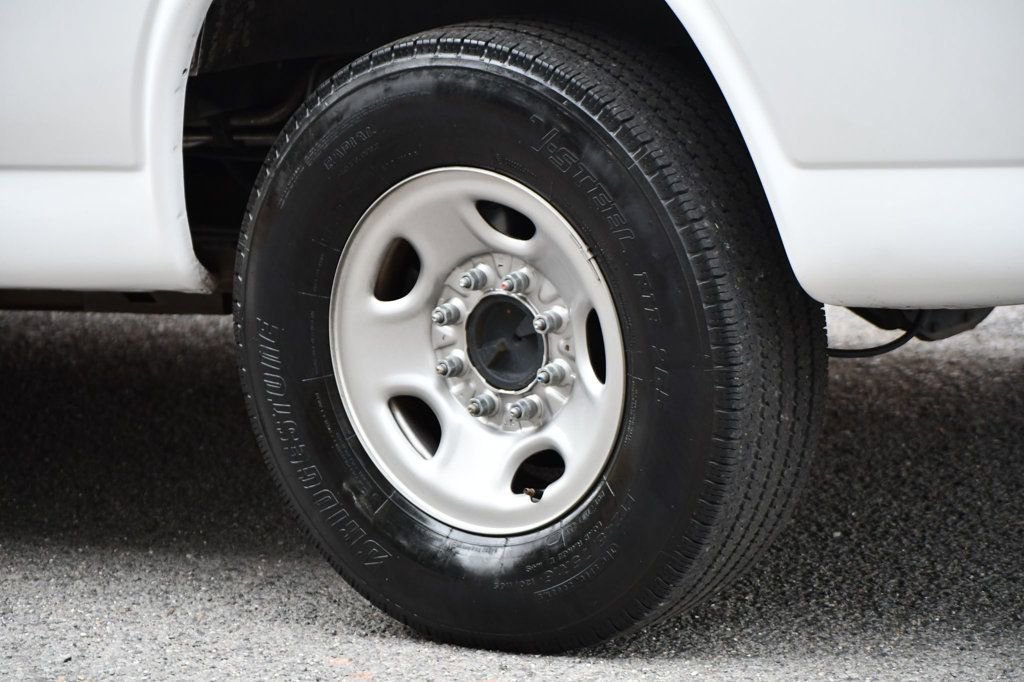 Used 2022 Chevrolet Express 3500 LS image 16