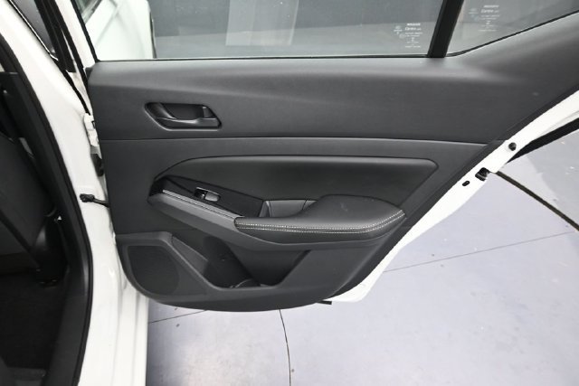 Used 2023 Nissan Altima 2.5 SV FWD image 23