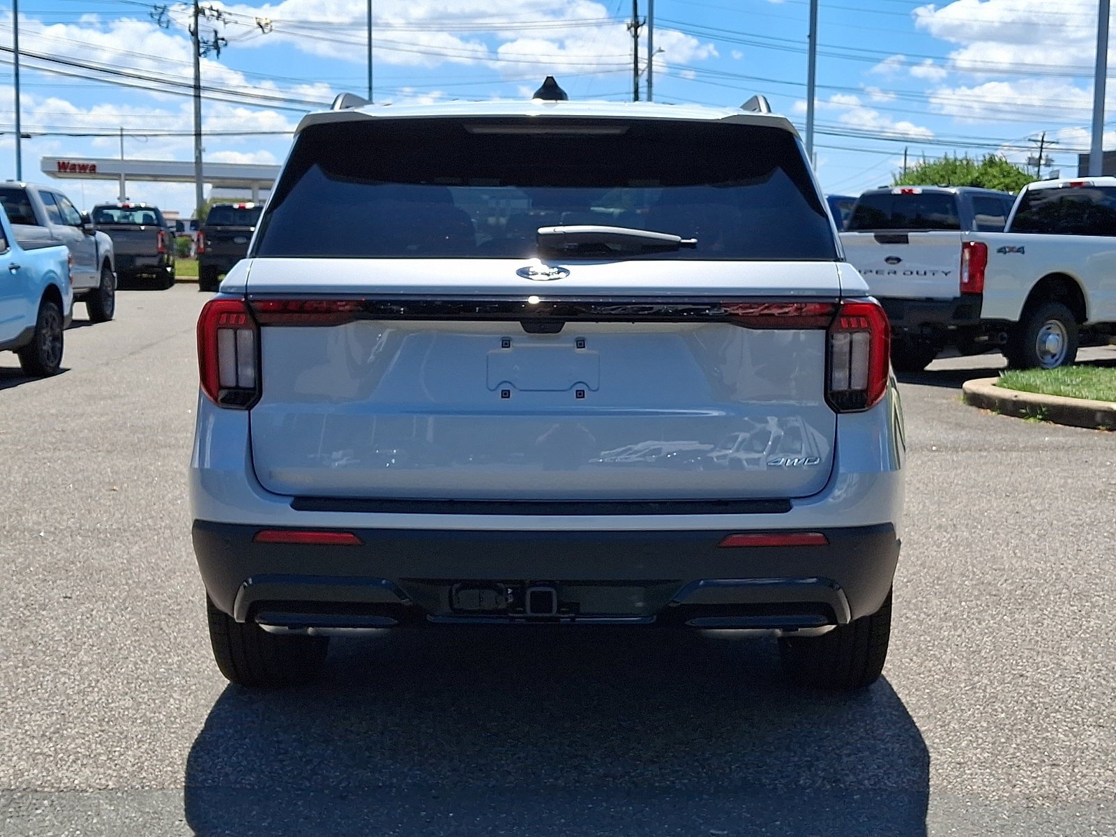 New 2026 Ford Explorer ST-Line w/ ST-Line Street Pack AWD/4WD image 5