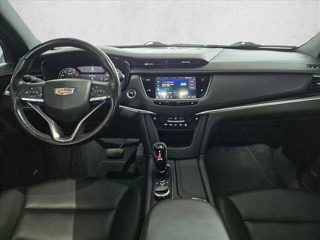 Used 2022 Cadillac XT6 Luxury FWD image 18