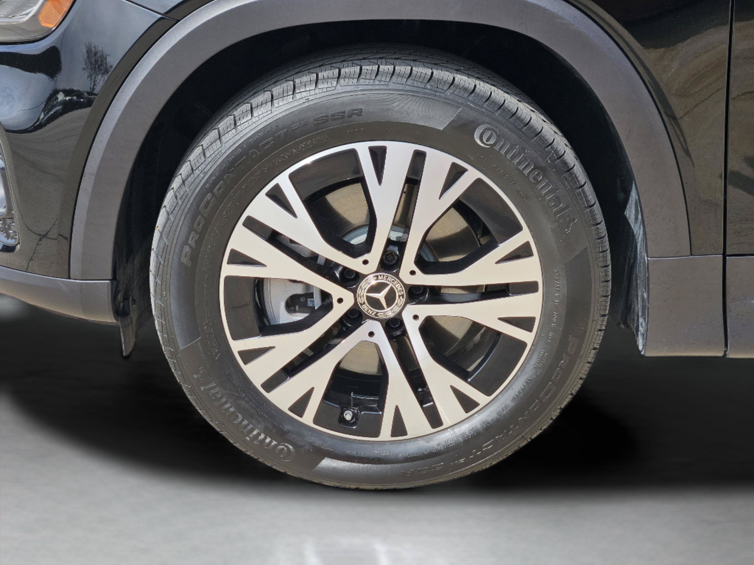Certified 2026 Mercedes-Benz GLB 250 image 30