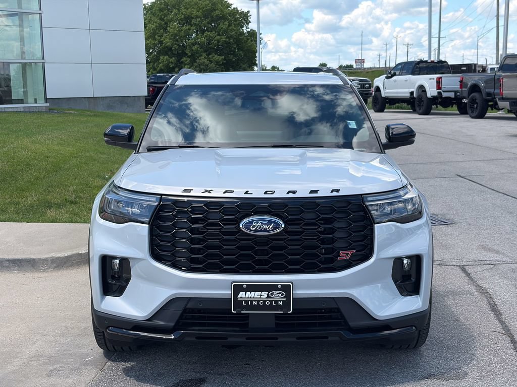 New 2026 Ford Explorer ST w/ Sun And Sound Package AWD/4WD image 8