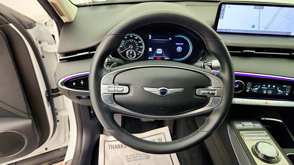Used 2025 Genesis GV70 2.5T AWD/4WD image 14
