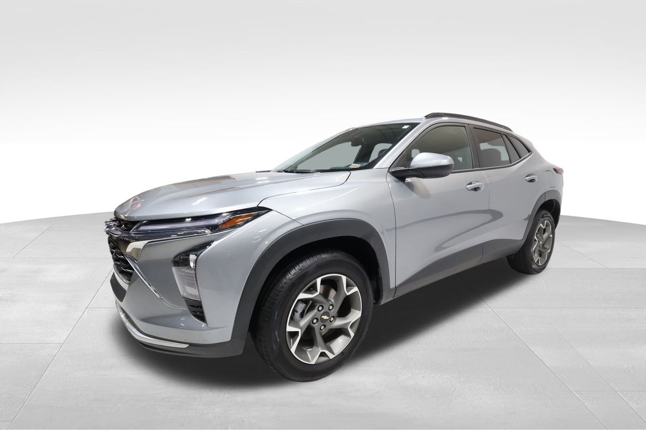 Certified 2025 Chevrolet Trax LT image 8