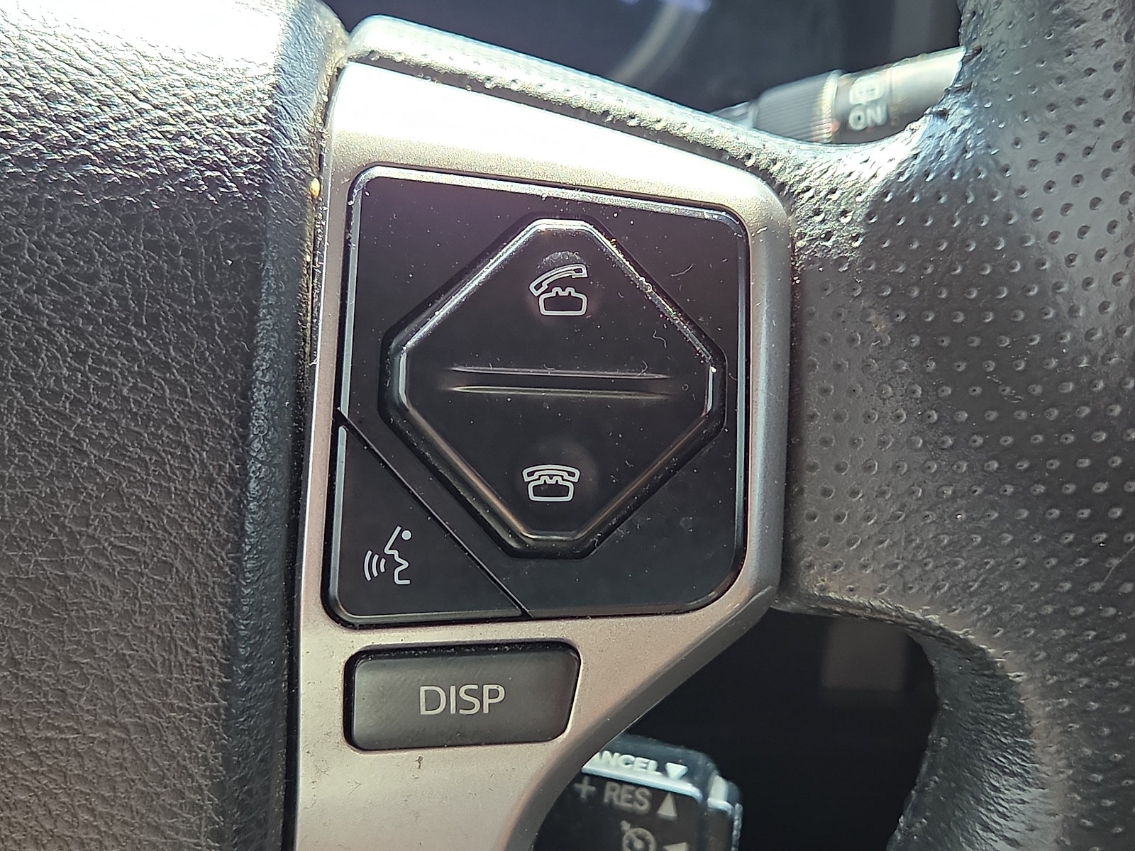 Used 2019 Toyota 4Runner Limited AWD/4WD image 22