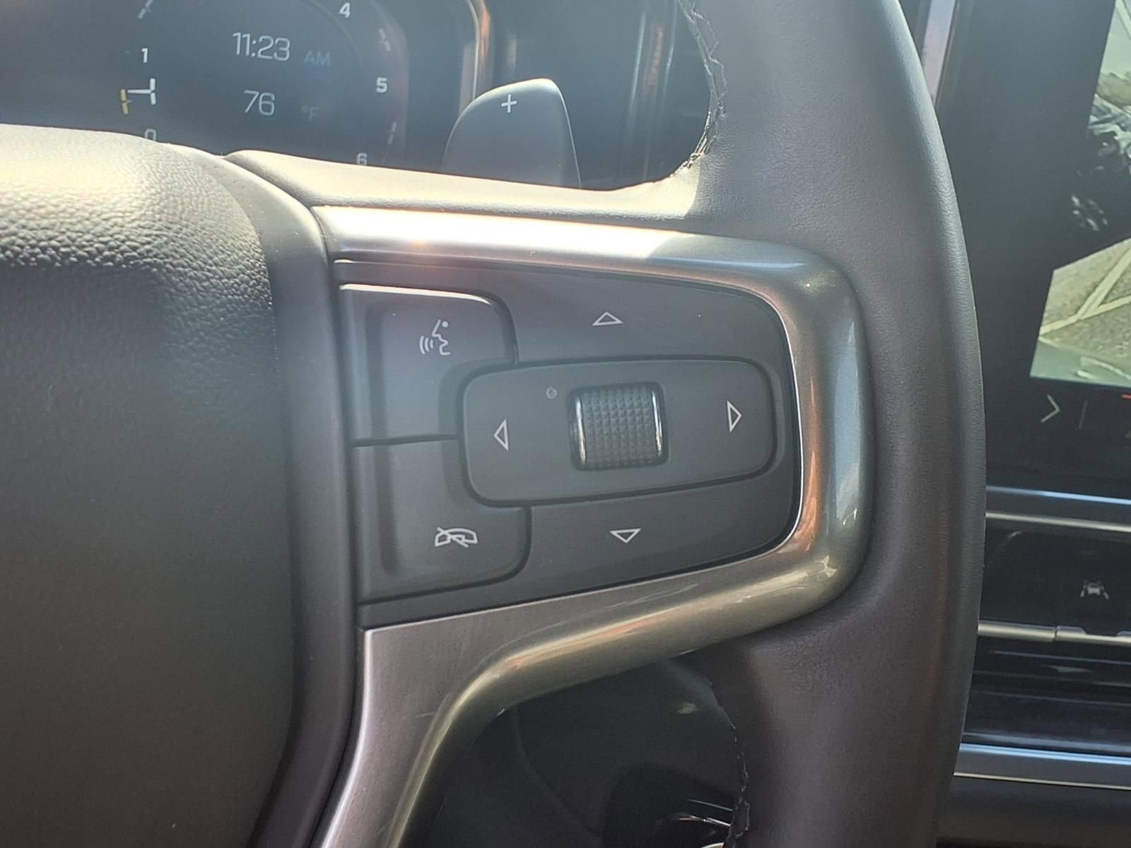 Used 2024 Chevrolet Silverado 1500 LTZ w/ LTZ Premium Texas Edition image 17