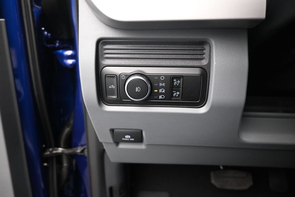 New 2026 Ford F250 XL w/ STX Appearance Package AWD/4WD image 11