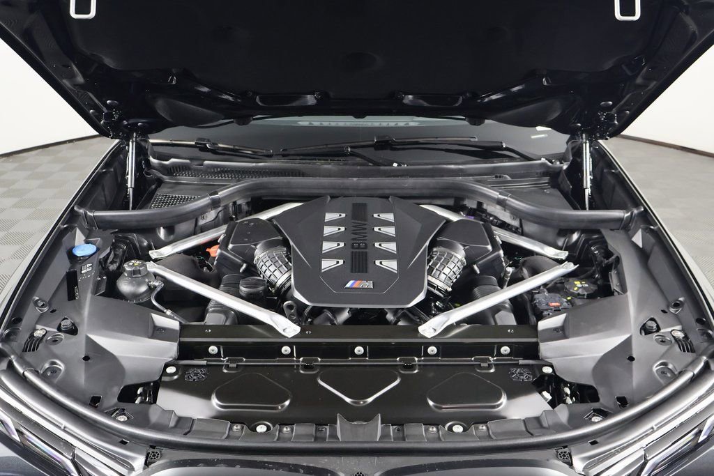 New 2026 BMW X7 M60i image 10