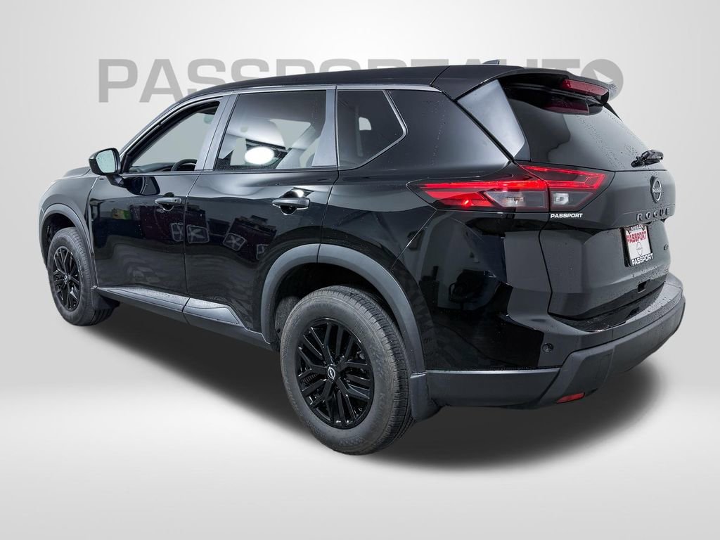 Certified 2025 Nissan Rogue S image 5