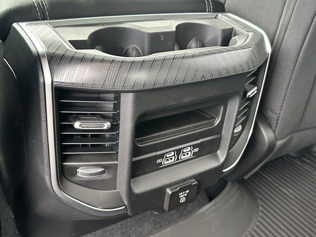 New 2026 RAM 1500 4x4 Crew Cab image 22