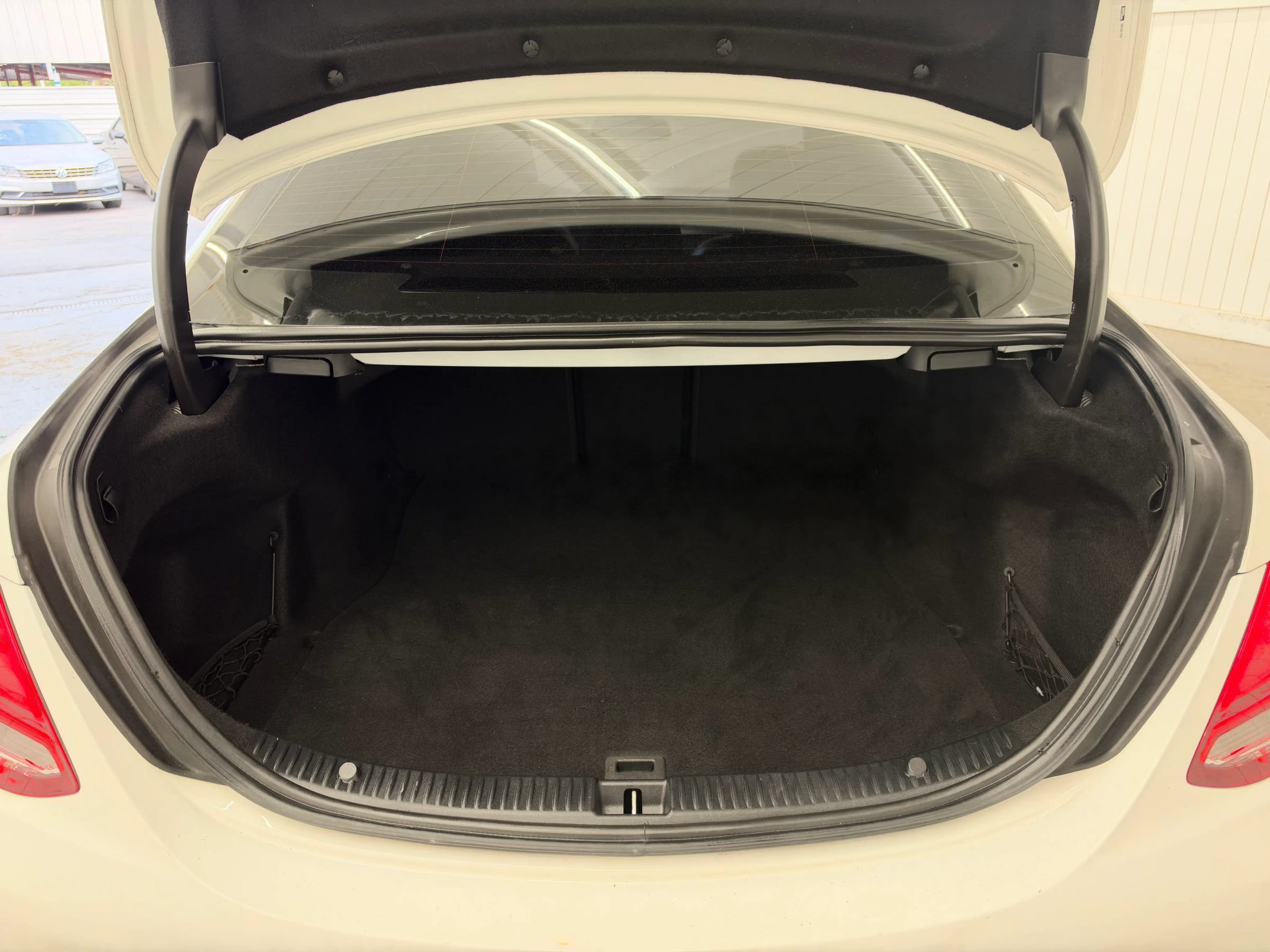 Used 2015 Mercedes-Benz C 300 Sedan image 13