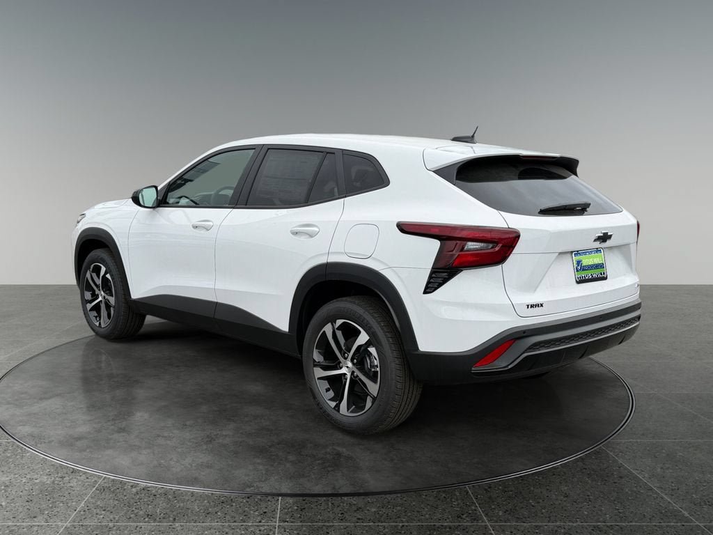 New 2026 Chevrolet Trax RS w/ Driver Confidence Package FWD image 7