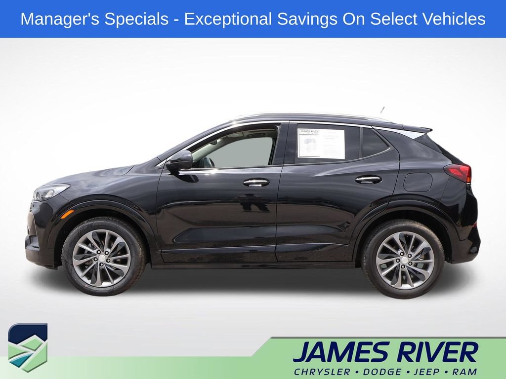 Used 2023 Buick Encore GX Essence w/ Advanced Technology Package AWD/4WD image 2