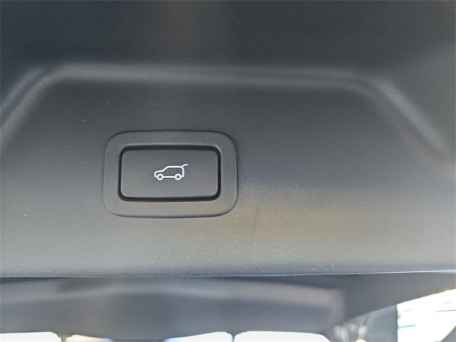 Used 2021 Land Rover Range Rover Autobiography Fifty Edition image 12