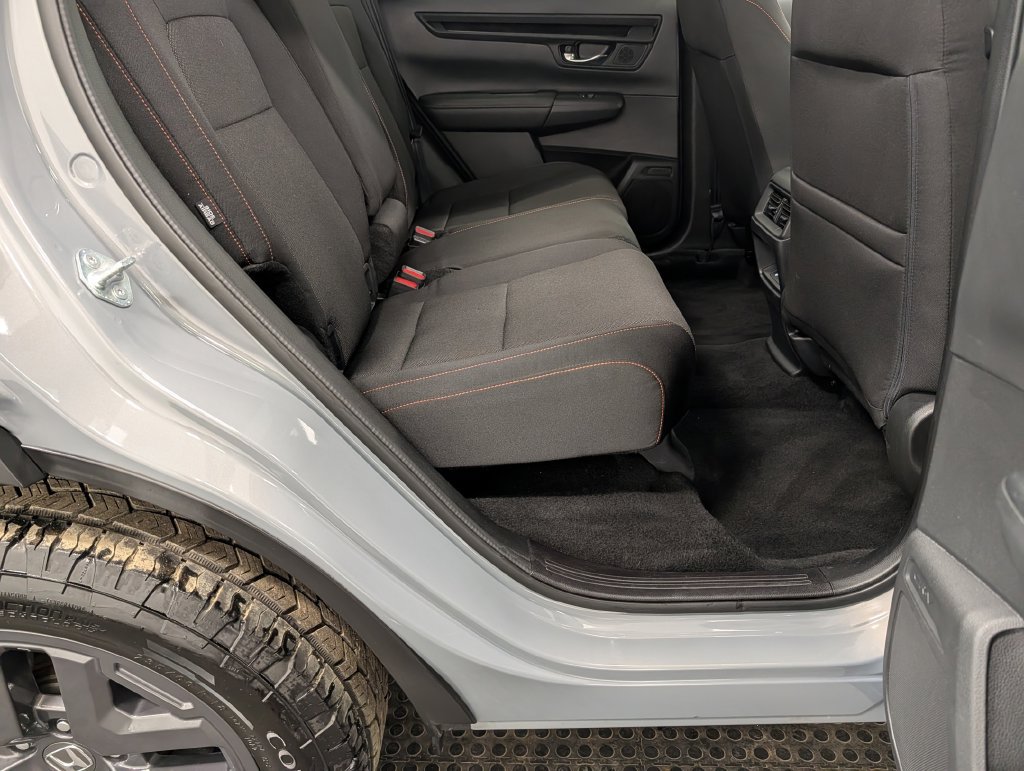 Used 2026 Honda CR-V TrailSport image 26