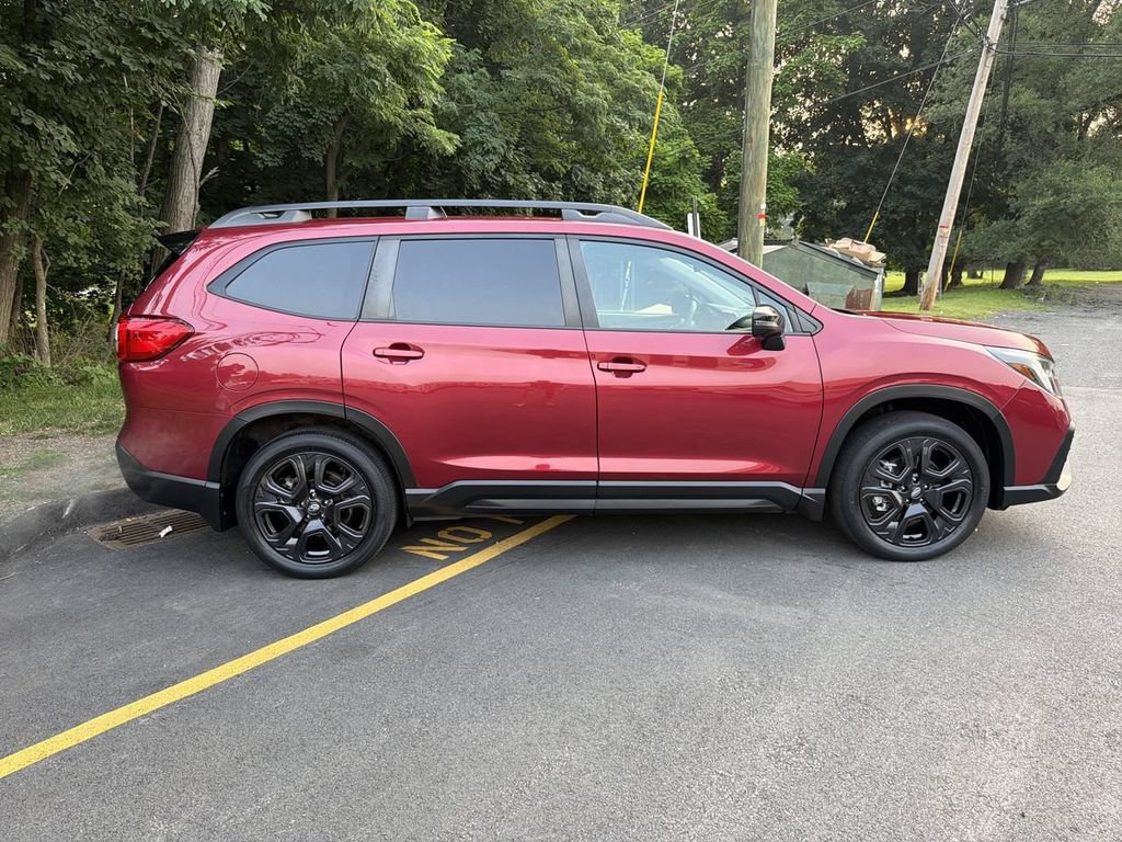Used 2023 Subaru Ascent Onyx Edition AWD/4WD image 9