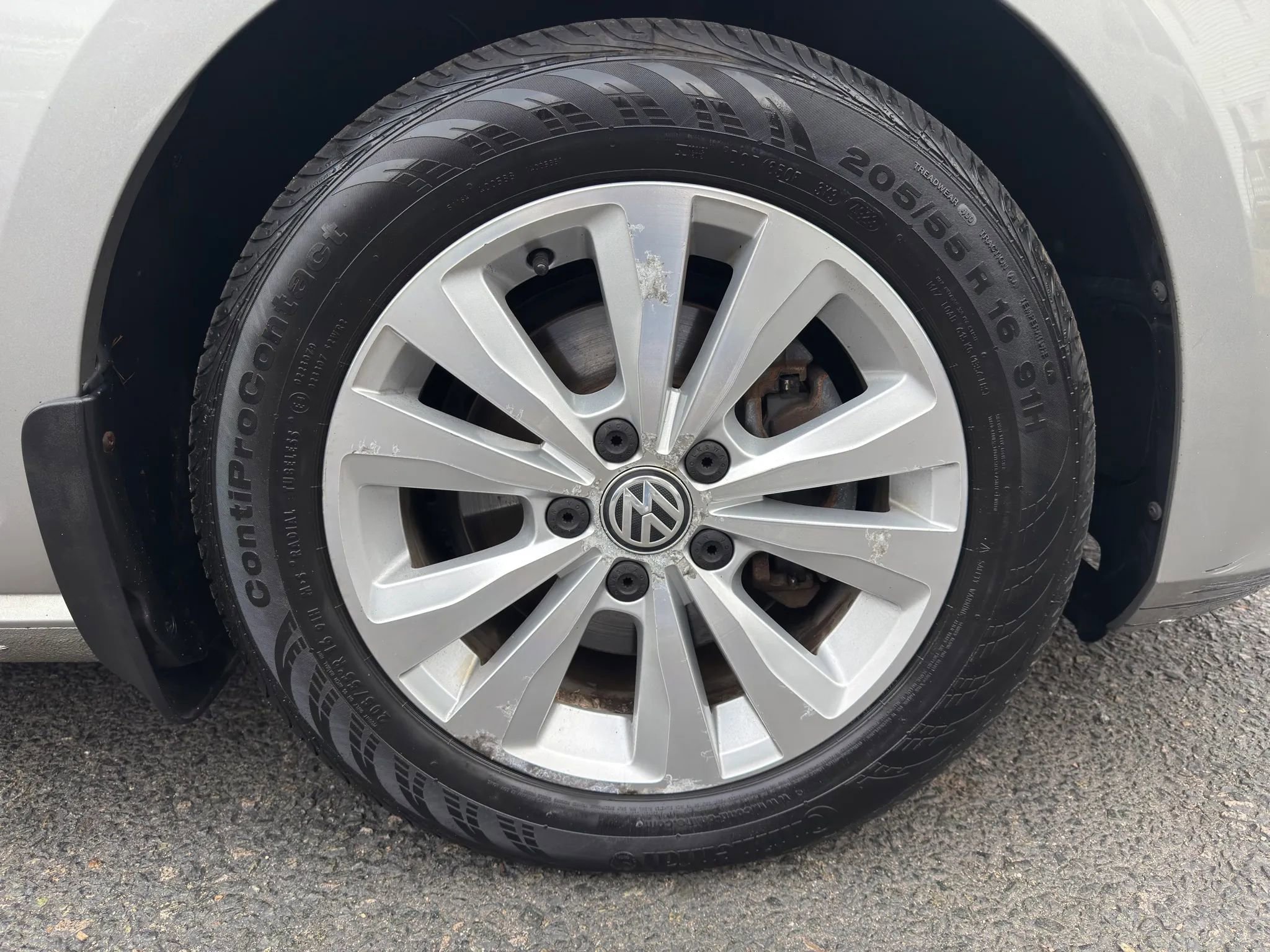 Used 2015 Volkswagen Golf TDI S FWD image 9