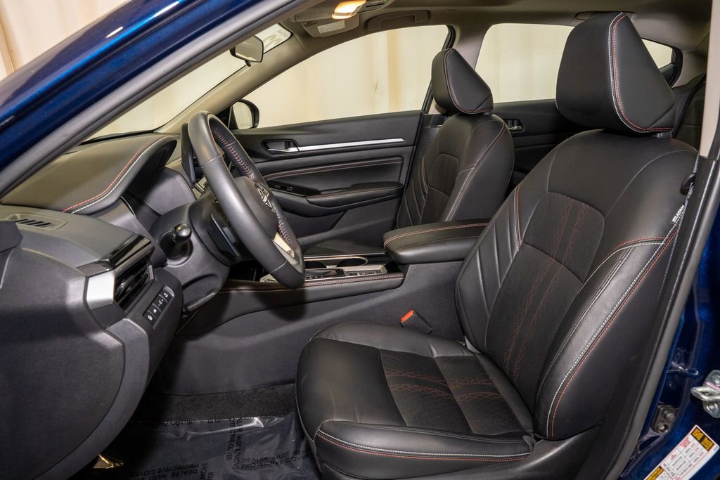 Certified 2023 Nissan Altima 2.0 SR image 11