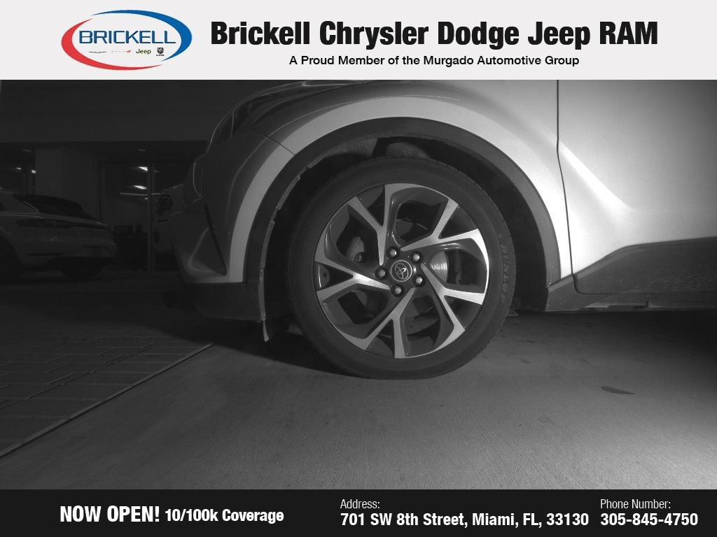 Used 2019 Toyota C-HR XLE image 6