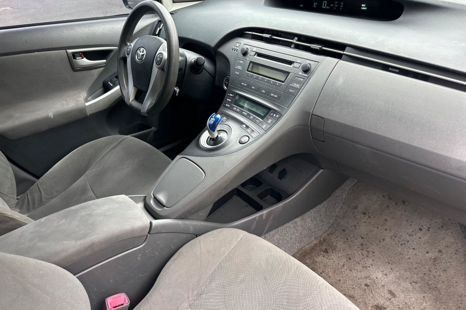 Used 2010 Toyota Prius Two FWD image 15