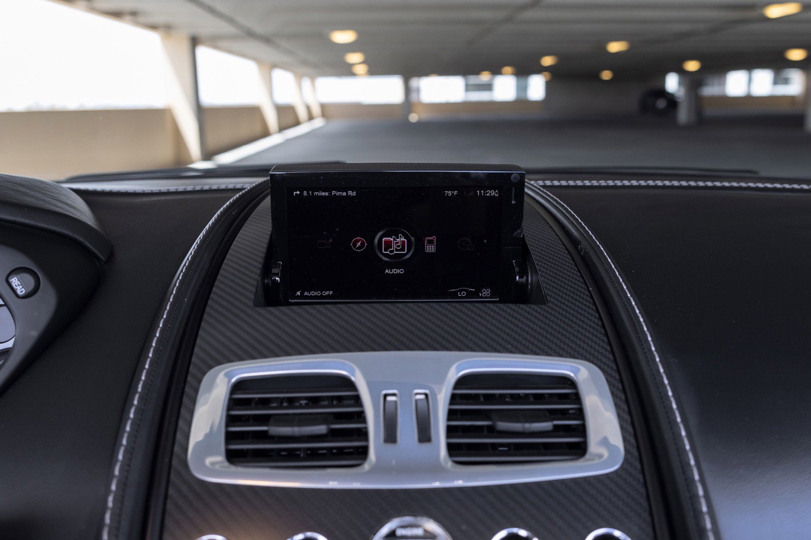 Used 2015 Aston Martin Vanquish Volante RWD image 47