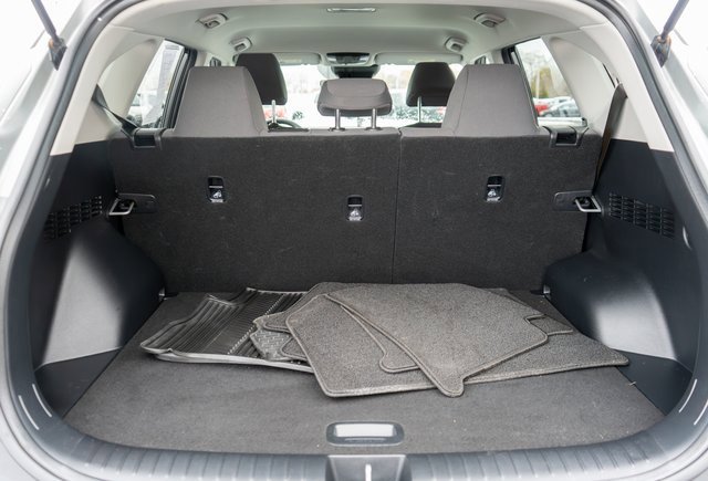 Used 2024 Kia Seltos LX image 11