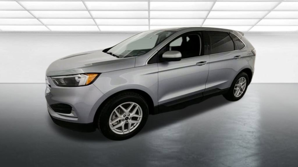 Used 2022 Ford Edge SEL AWD/4WD image 3
