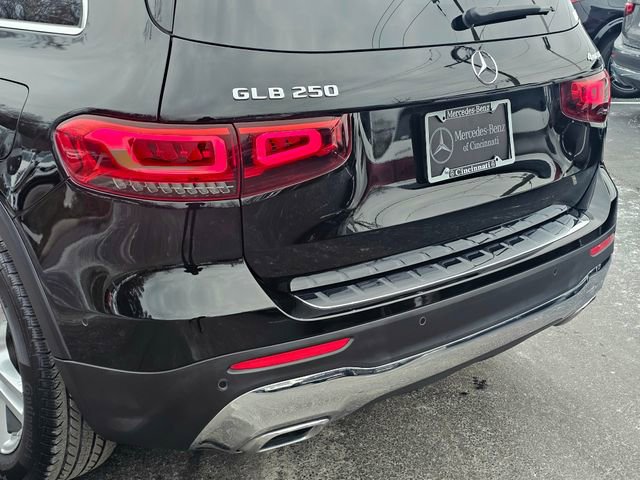Certified 2023 Mercedes-Benz GLB 250 4MATIC image 14