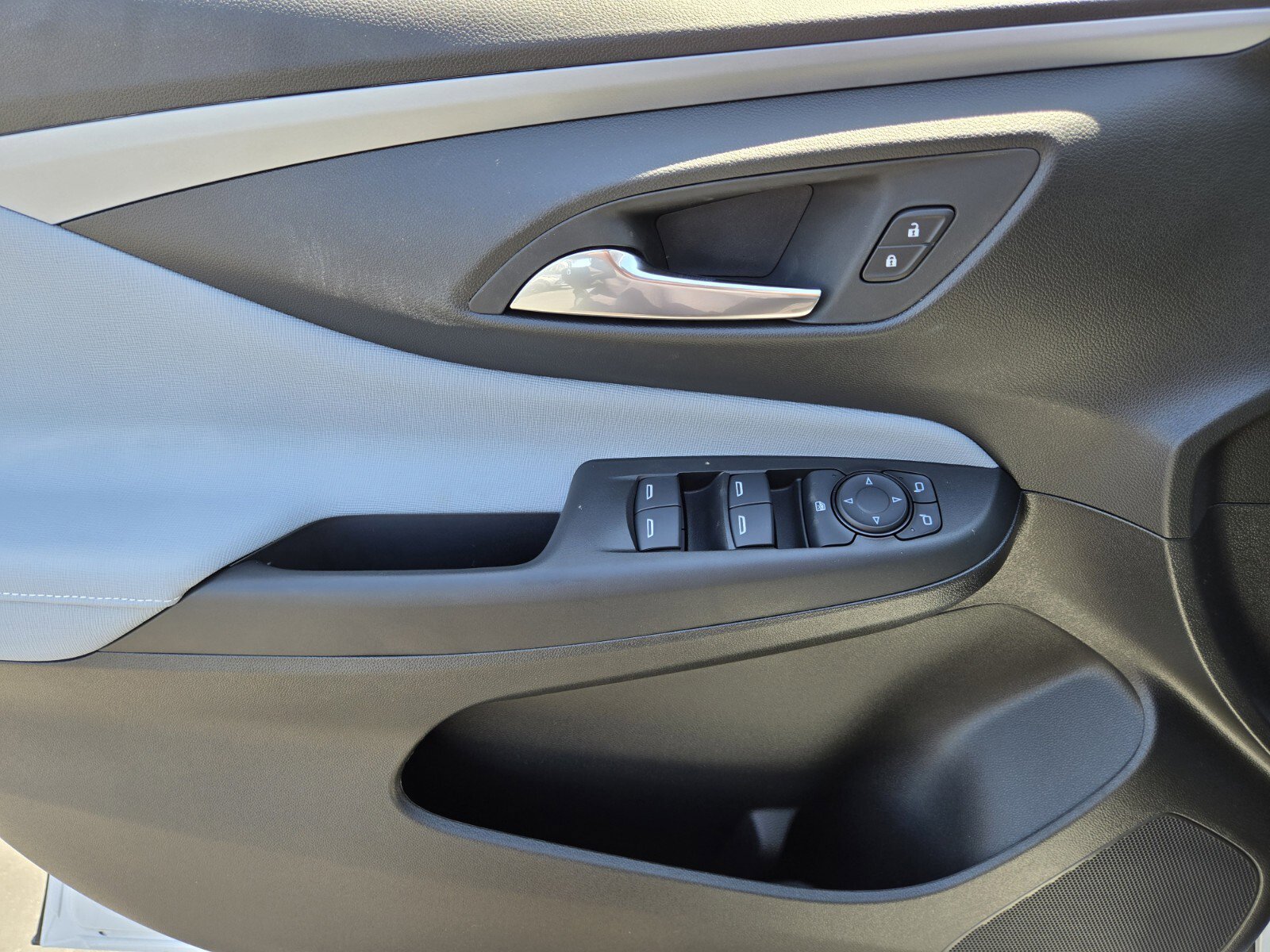 New 2025 Buick Envista Preferred image 9