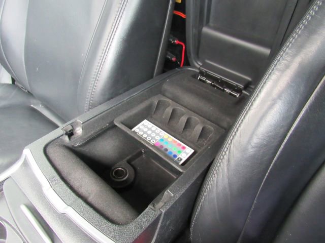 Used 2015 Chrysler 300 Limited image 58