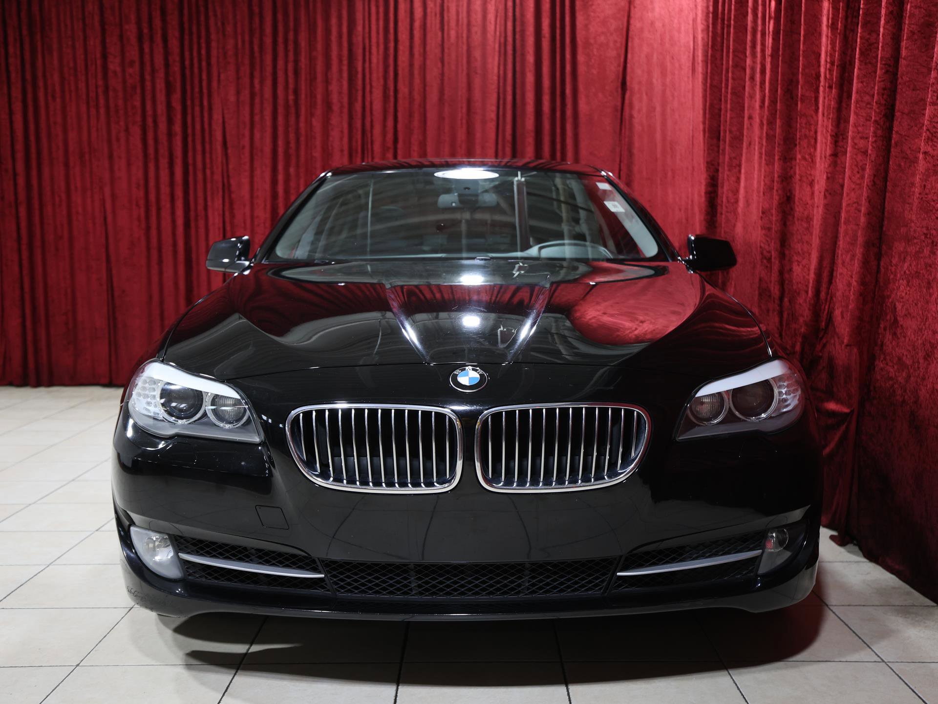 Used 2013 BMW 528i Sedan RWD image 9