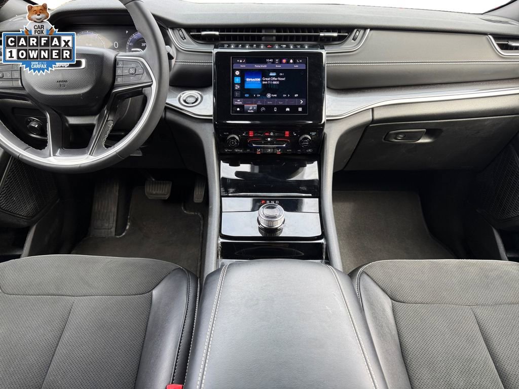 Used 2023 Jeep Grand Cherokee Altitude image 10