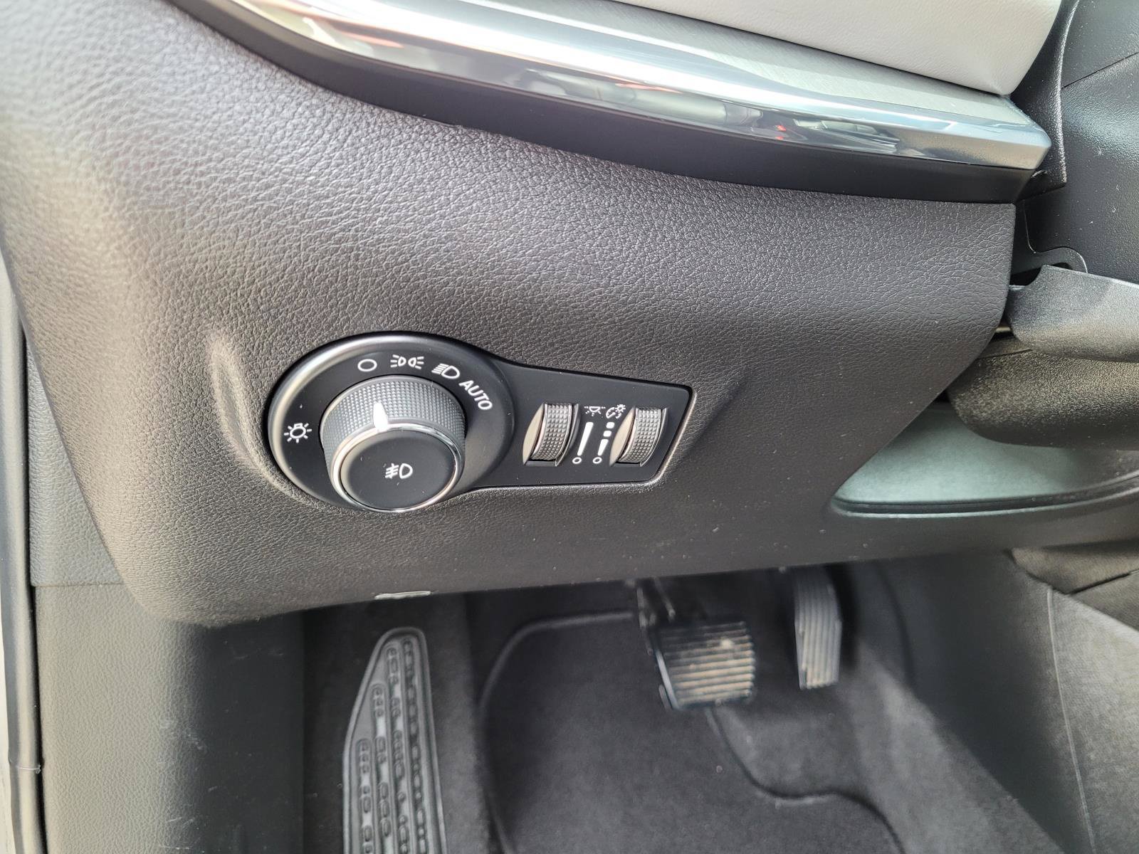 Used 2022 Jeep Compass Limited AWD/4WD image 23