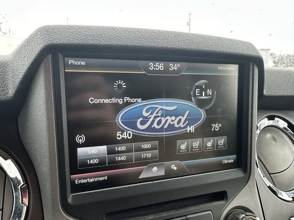 Used 2016 Ford F250 Lariat w/ Chrome Package image 27