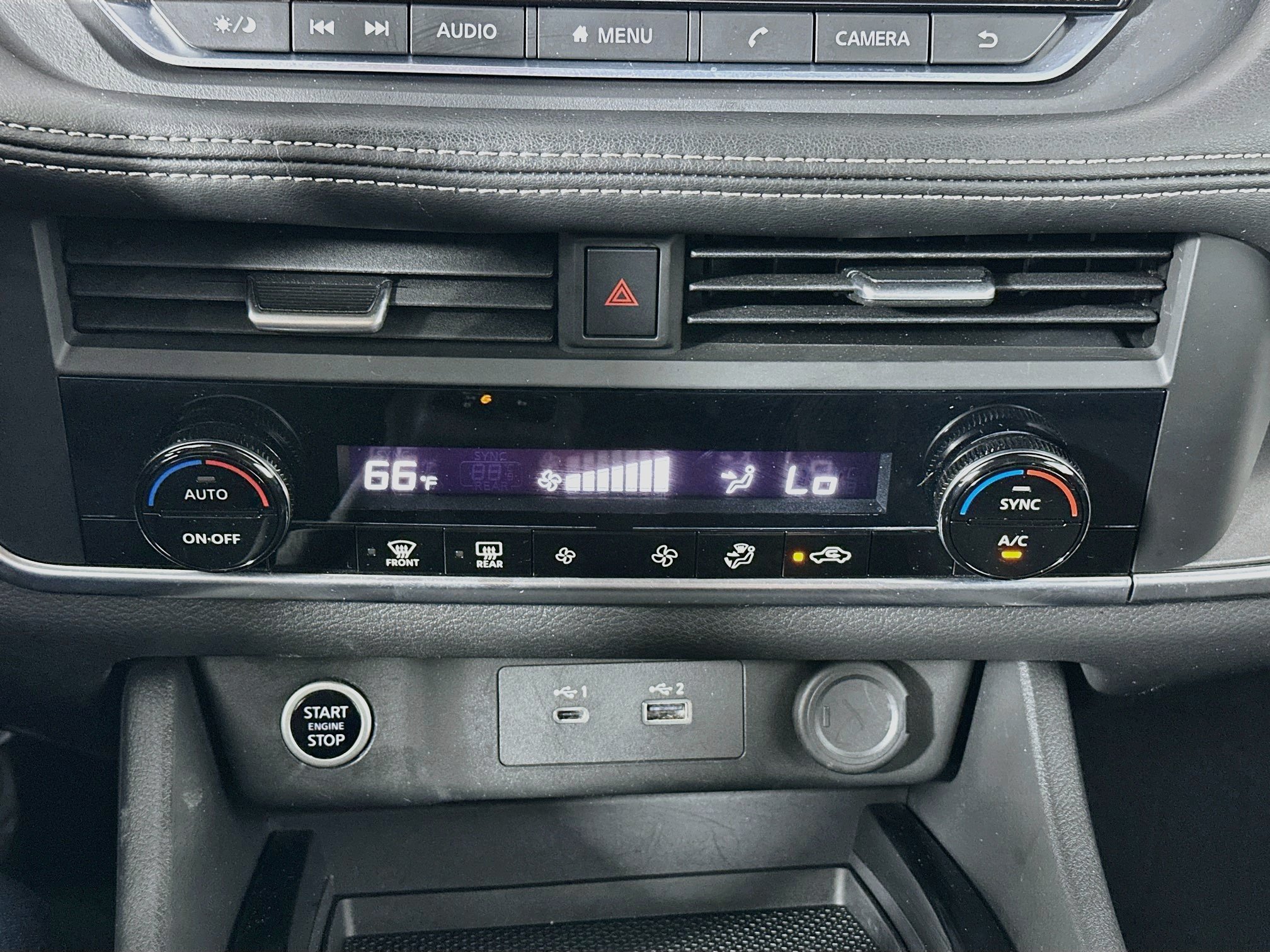 Used 2023 Nissan Rogue SV FWD image 24