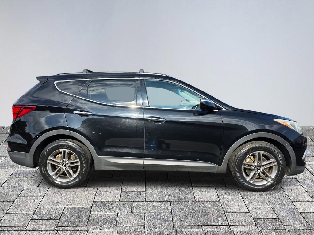 Used 2017 Hyundai Santa Fe Sport image 8