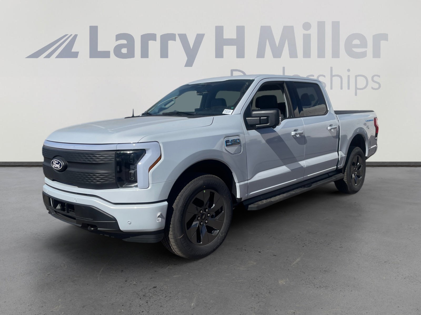 New 2025 Ford F150 Lightning Flash