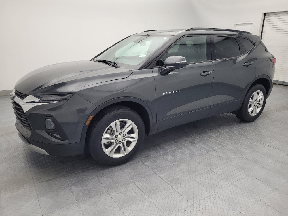 Used 2019 Chevrolet Blazer LT image 2