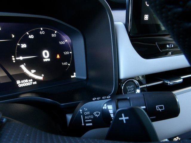 New 2025 Mitsubishi Outlander SE image 35