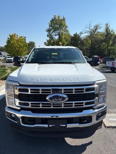 New 2026 Ford F350 XL w/ XL Chrome Package image 4