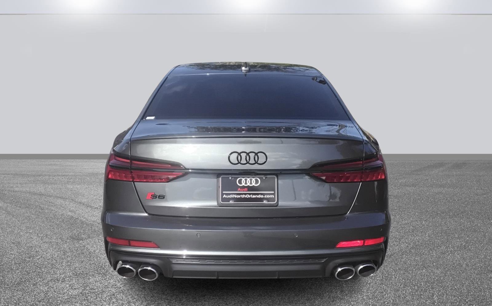 Used 2023 Audi S6 Premium Plus w/ Premium Plus Package image 5
