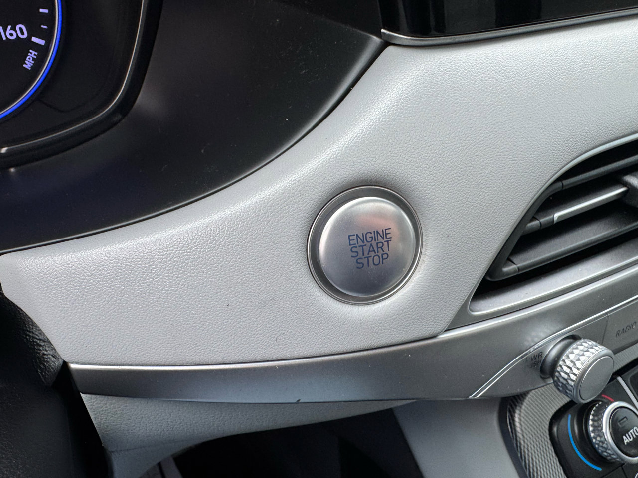 Used 2020 Hyundai Palisade SEL image 26