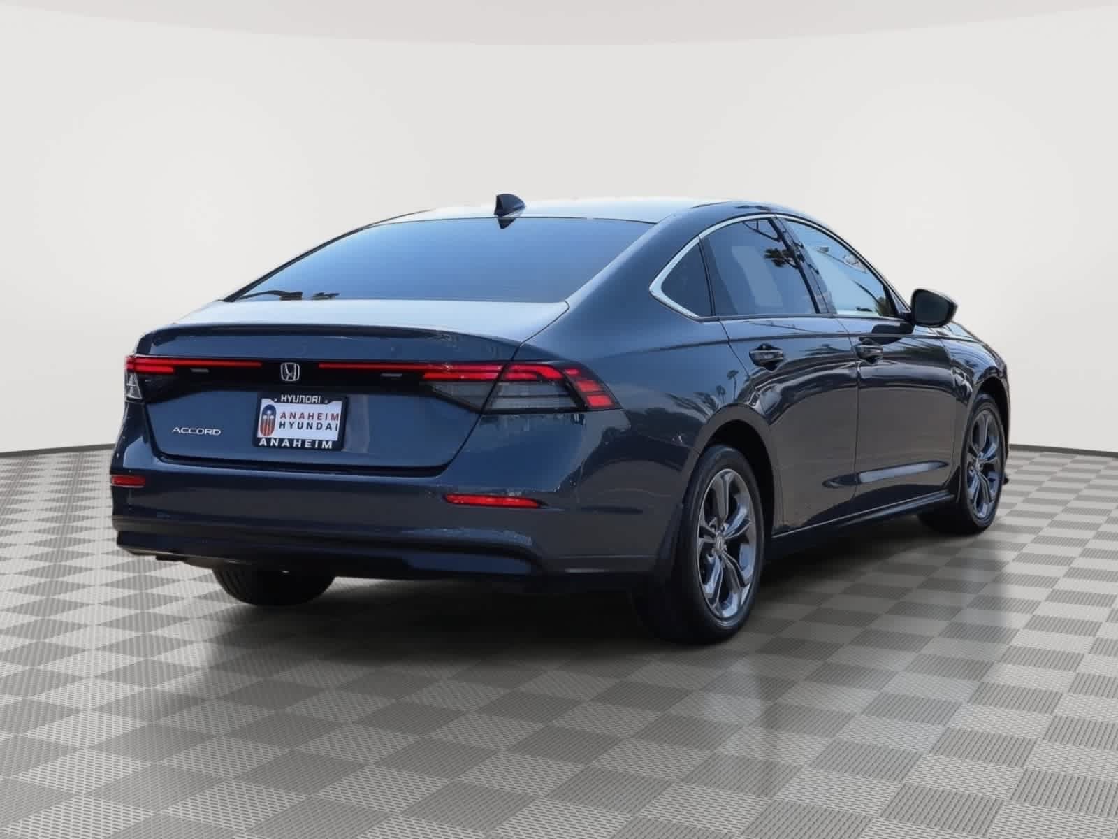 Used 2023 Honda Accord EX image 7