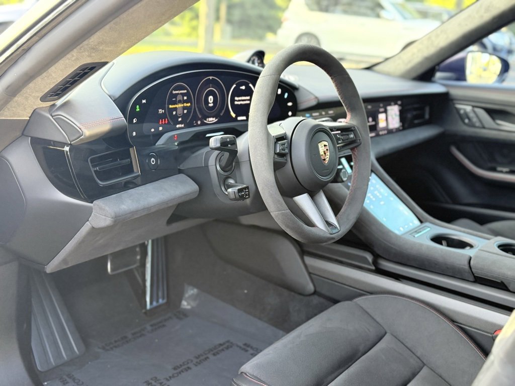 Used 2024 Porsche Taycan GTS image 26