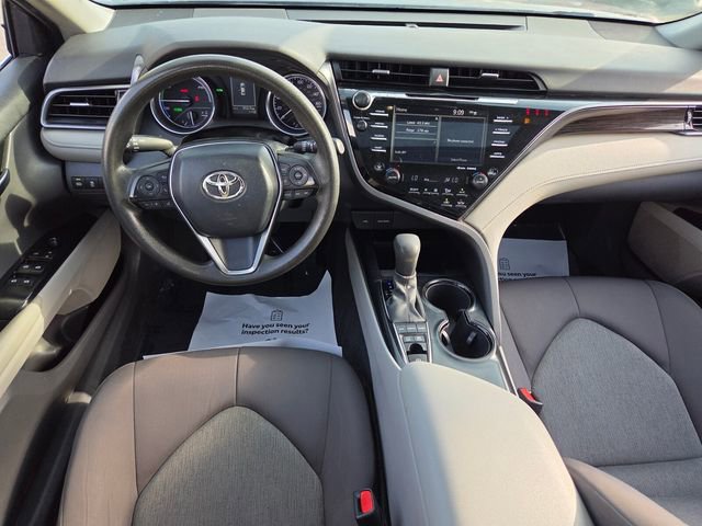 Used 2020 Toyota Camry LE w/ Sunroof Package FWD image 8