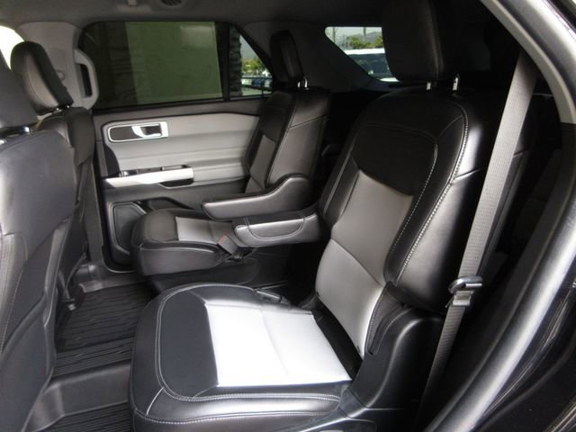 Certified 2023 Ford Explorer XLT w/ Equipment Group 202A image 25