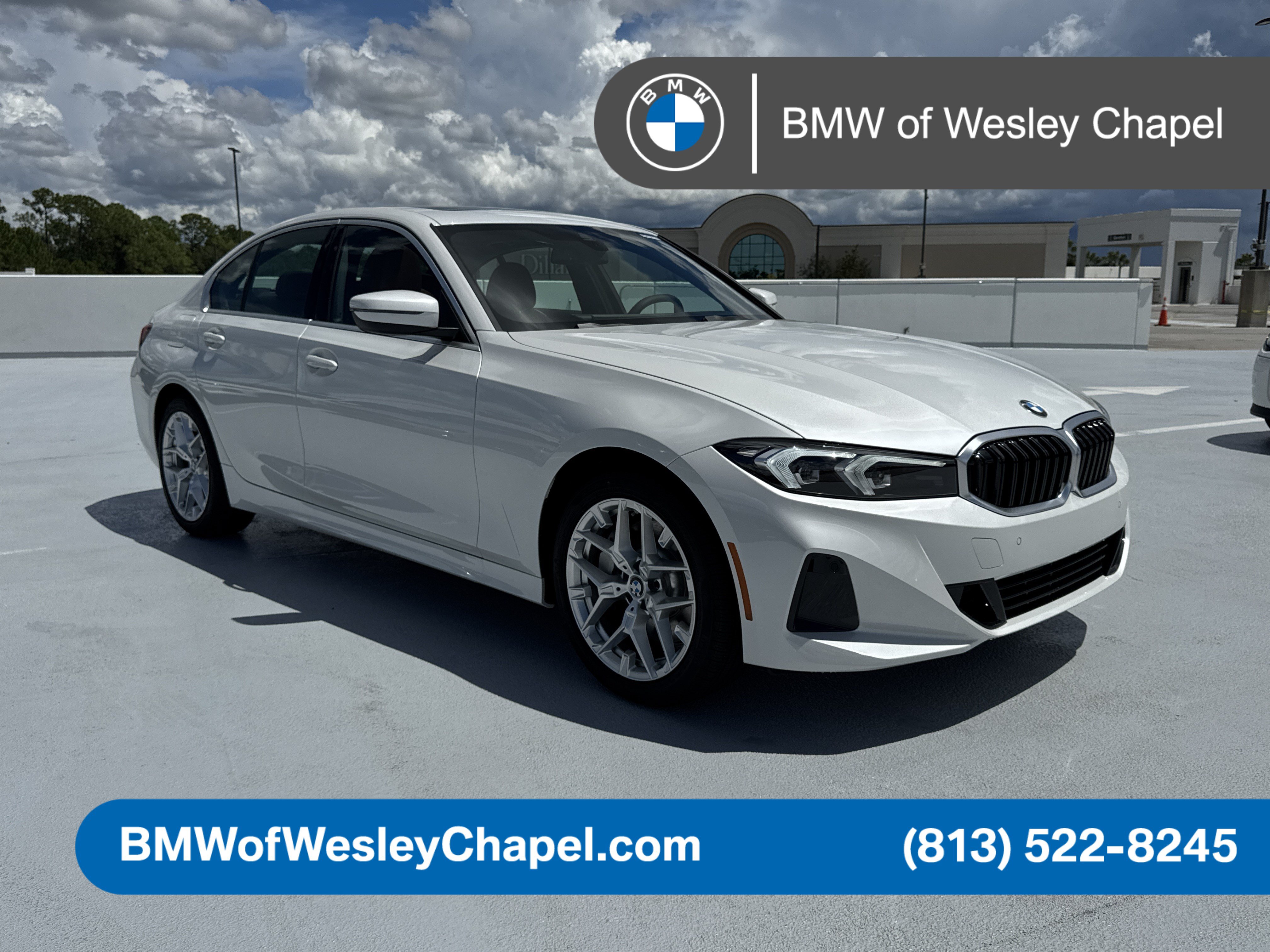 New 2026 BMW 330i Sedan w/ Convenience Package RWD image 1