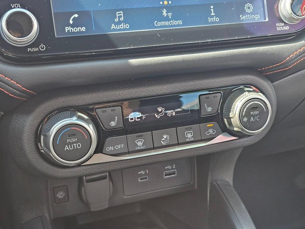Used 2025 Nissan Versa SR w/ Trunk Package FWD image 23