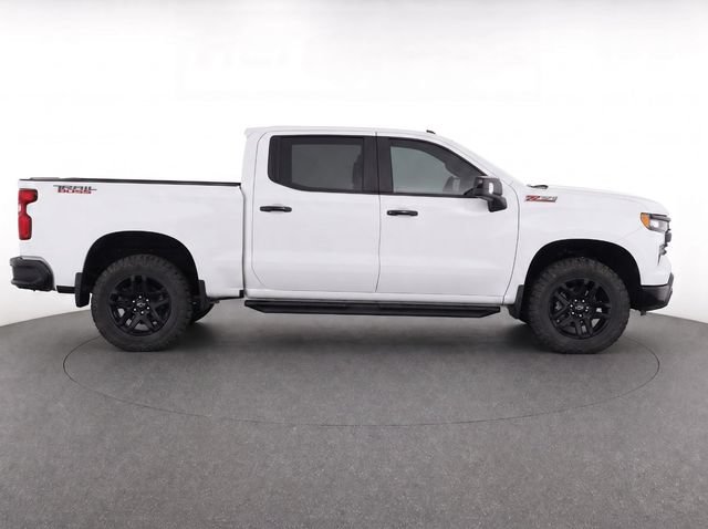 Used 2022 Chevrolet Silverado 1500 LT Trail Boss w/ Safety Package AWD/4WD image 8